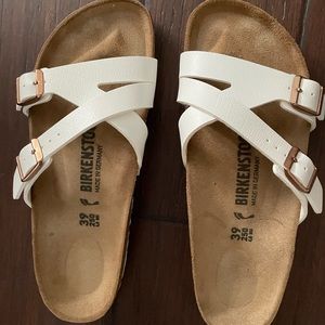 NWOT Birkenstock Sandals